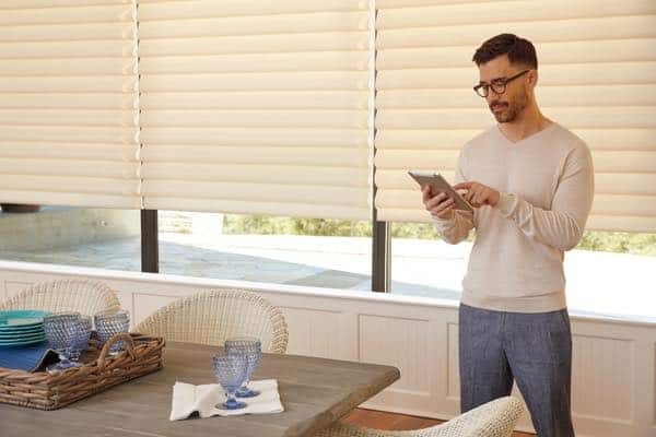 Hunter Douglas Vignette® Modern Roman Shades with Duolite®, blackout shades near Raleigh, North Carolina (NC).